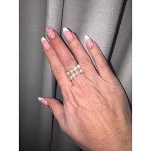 Elegant Pearl Ring Silver Tone Stackable Beaded Statement Ring Stretch‎ size